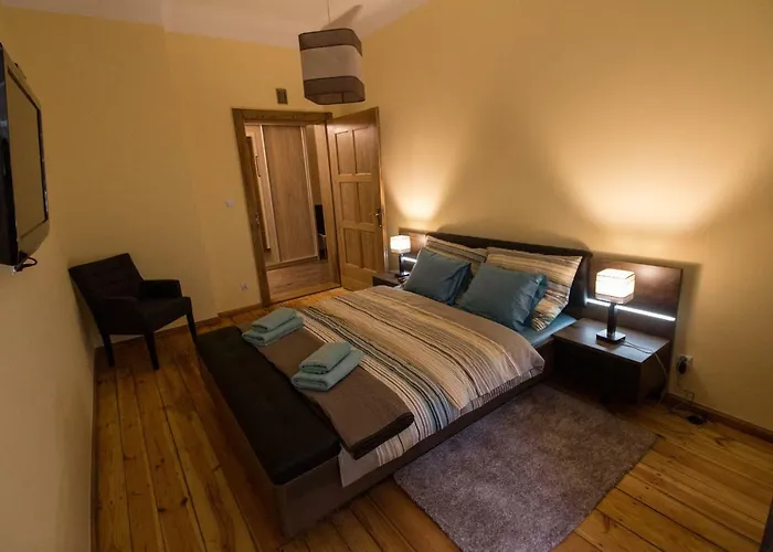 Centrum שצ'קלארסקה פוראובה